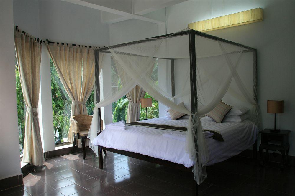 The Willow Boutique Hotel Phnom Penh Exterior foto