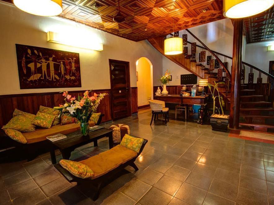 The Willow Boutique Hotel Phnom Penh Exterior foto